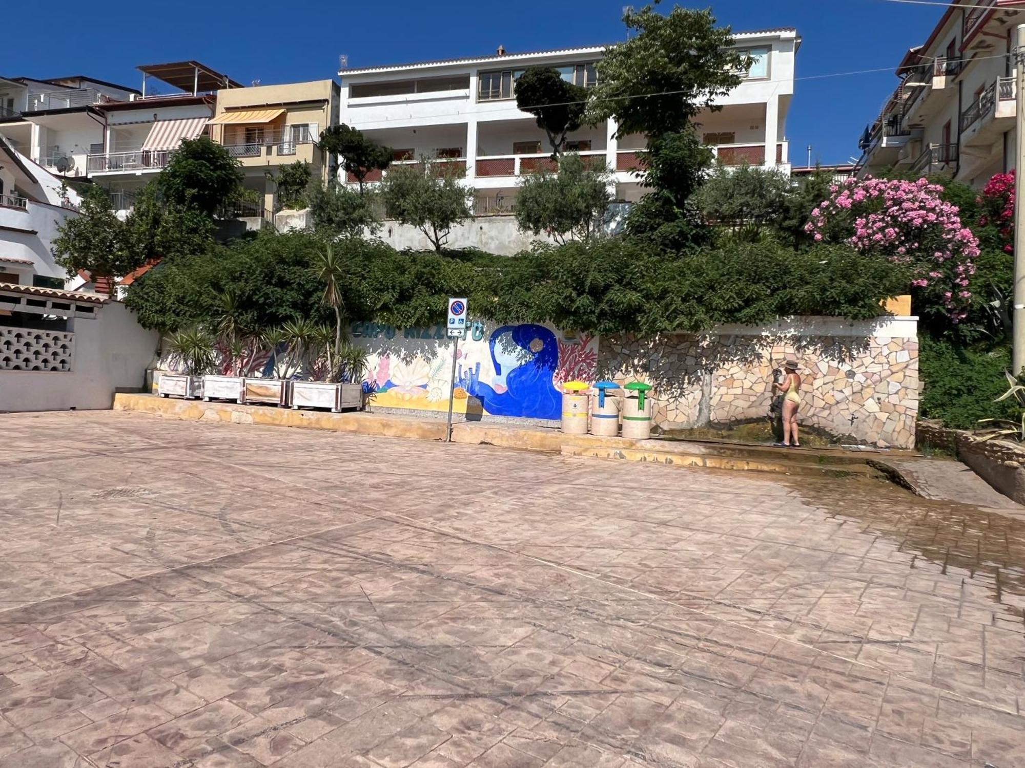 Albergo Florida Capo Rizzuto Exterior photo