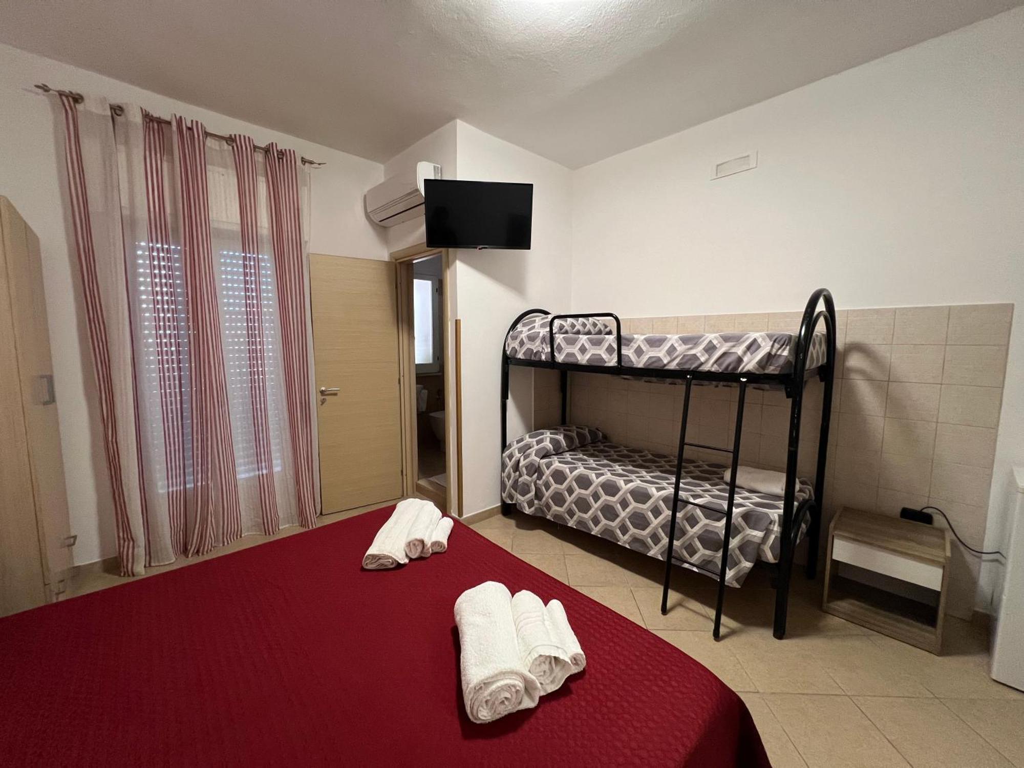 Albergo Florida Capo Rizzuto Exterior photo